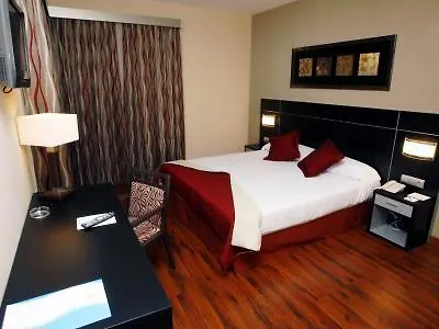 Hotel Andalussia Кониль-де-ла-Фронтера 3*,  Испания